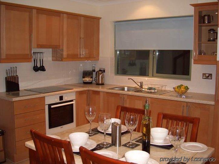 Park Place Apartments Килларни Номер фото